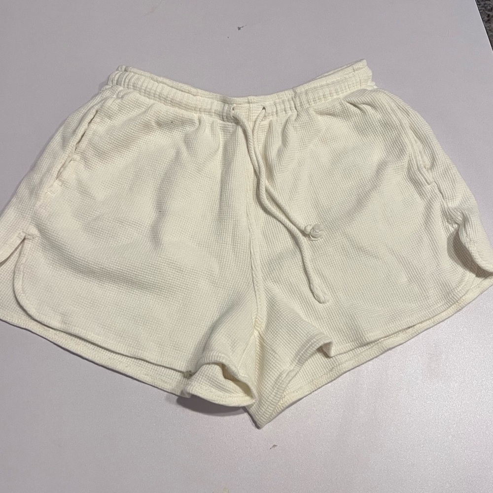 white thermal brandy melville shorts
